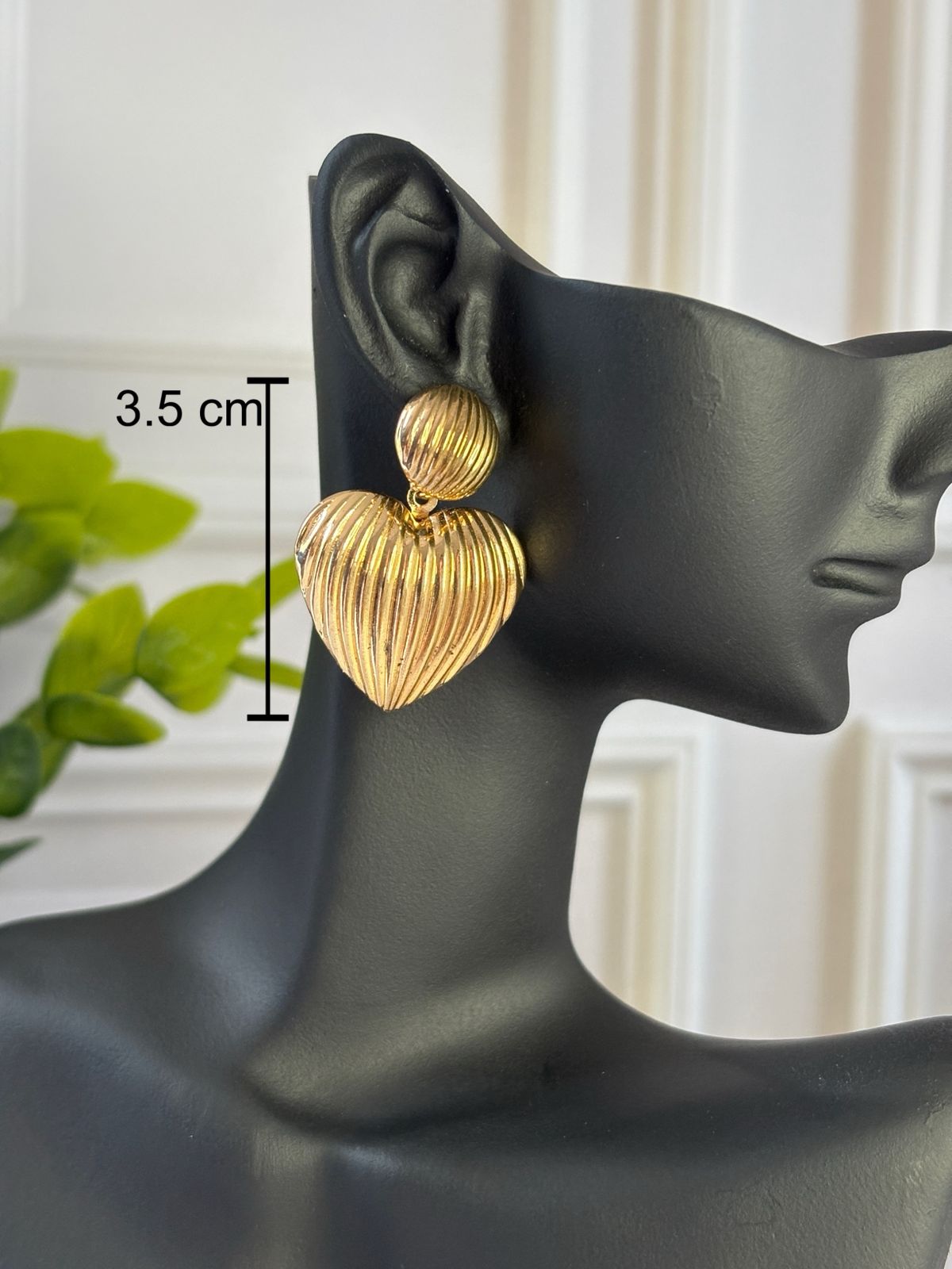 Aretes Corazón Dorado